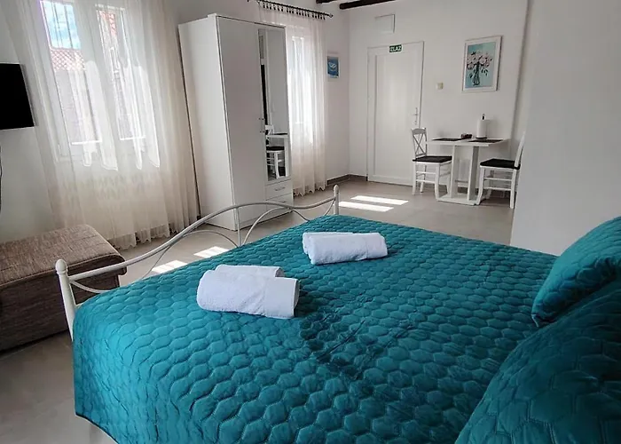 Apartment Old Varos *